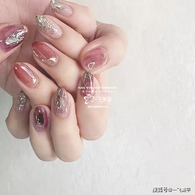 ins風AB款美甲？不對稱也好看！