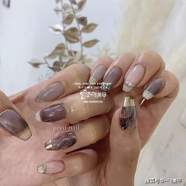 小眾而又顯高級的日系澀味美甲