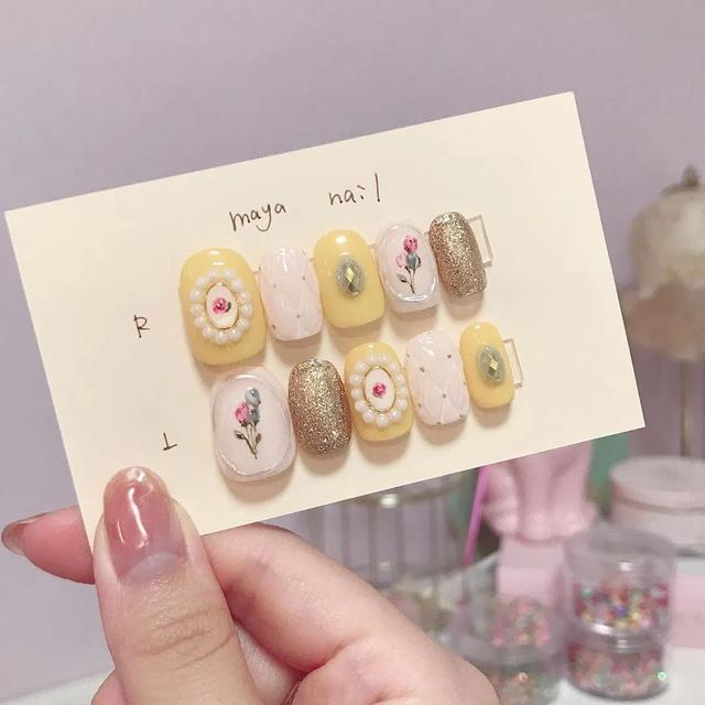 古典宮廷風(fēng)美甲，第一眼就被驚艷了