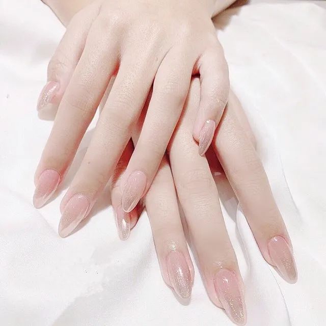 這些漸變美甲太適合夏天了
