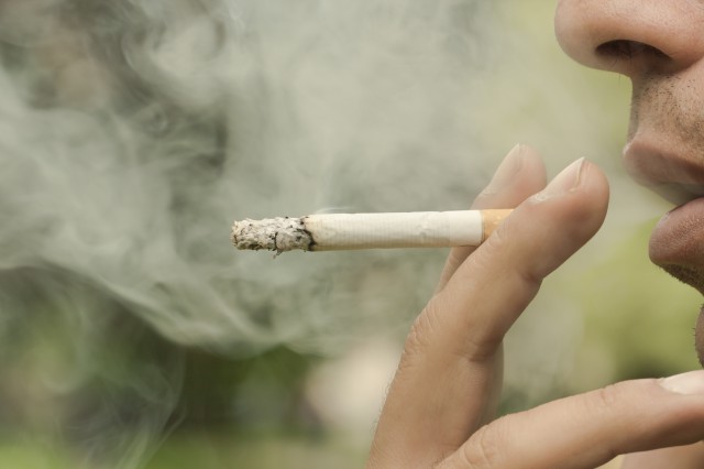 抽煙洗牙能變白嗎，有哪些科學依據