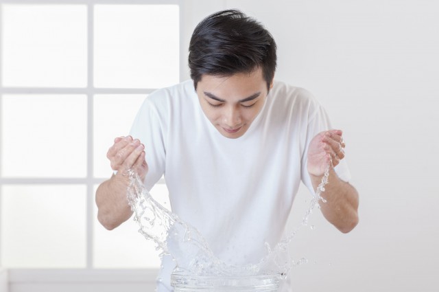 青春期怎么護理皮膚，青春期男生護理皮膚的做法