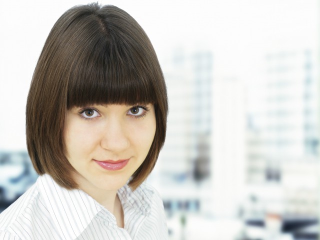 圓臉適合留劉海嗎，圓臉女生剪什么劉海好